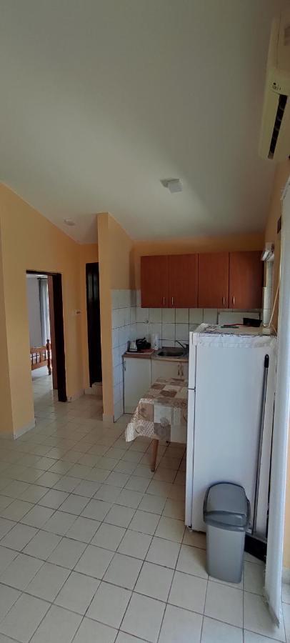 Apartmani Jovanovic Луштиця Екстер'єр фото