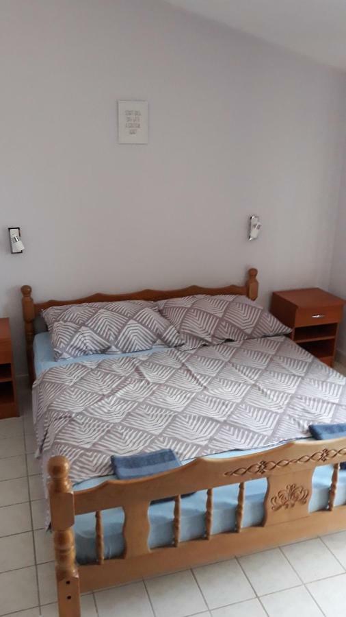 Apartmani Jovanovic Луштиця Екстер'єр фото
